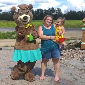 Meet your Posher, Kimberly